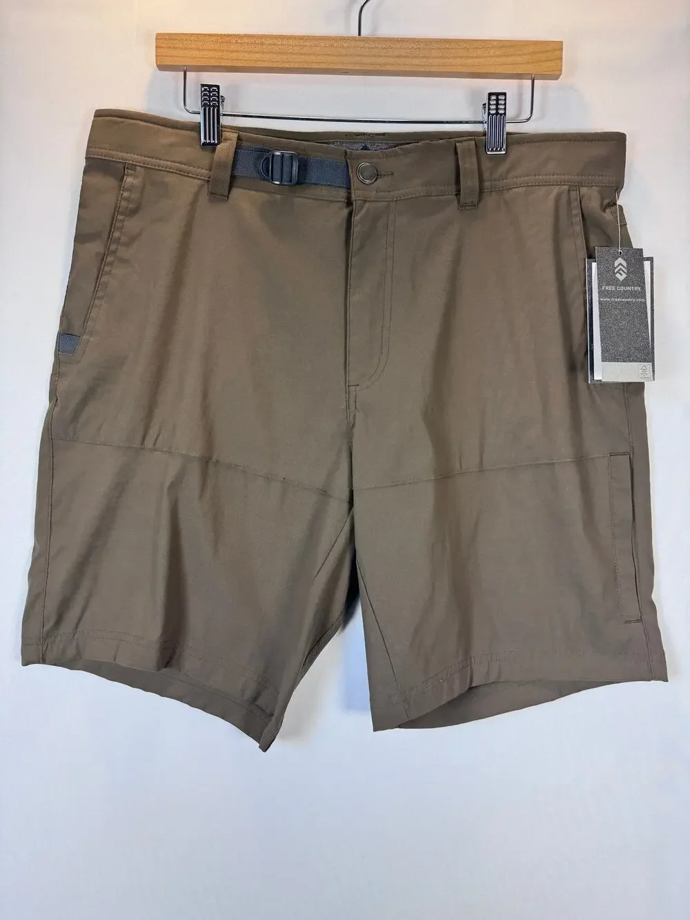 Free Country Men’s Nylon Stretch Trek Shorts 36 Knaki Belted Hiking Outdoor NWT